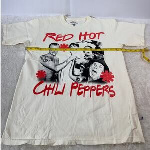 NWOT Red Hot Chilli Peppers Distressed Graphic Band T-Shirt S/M Grunge